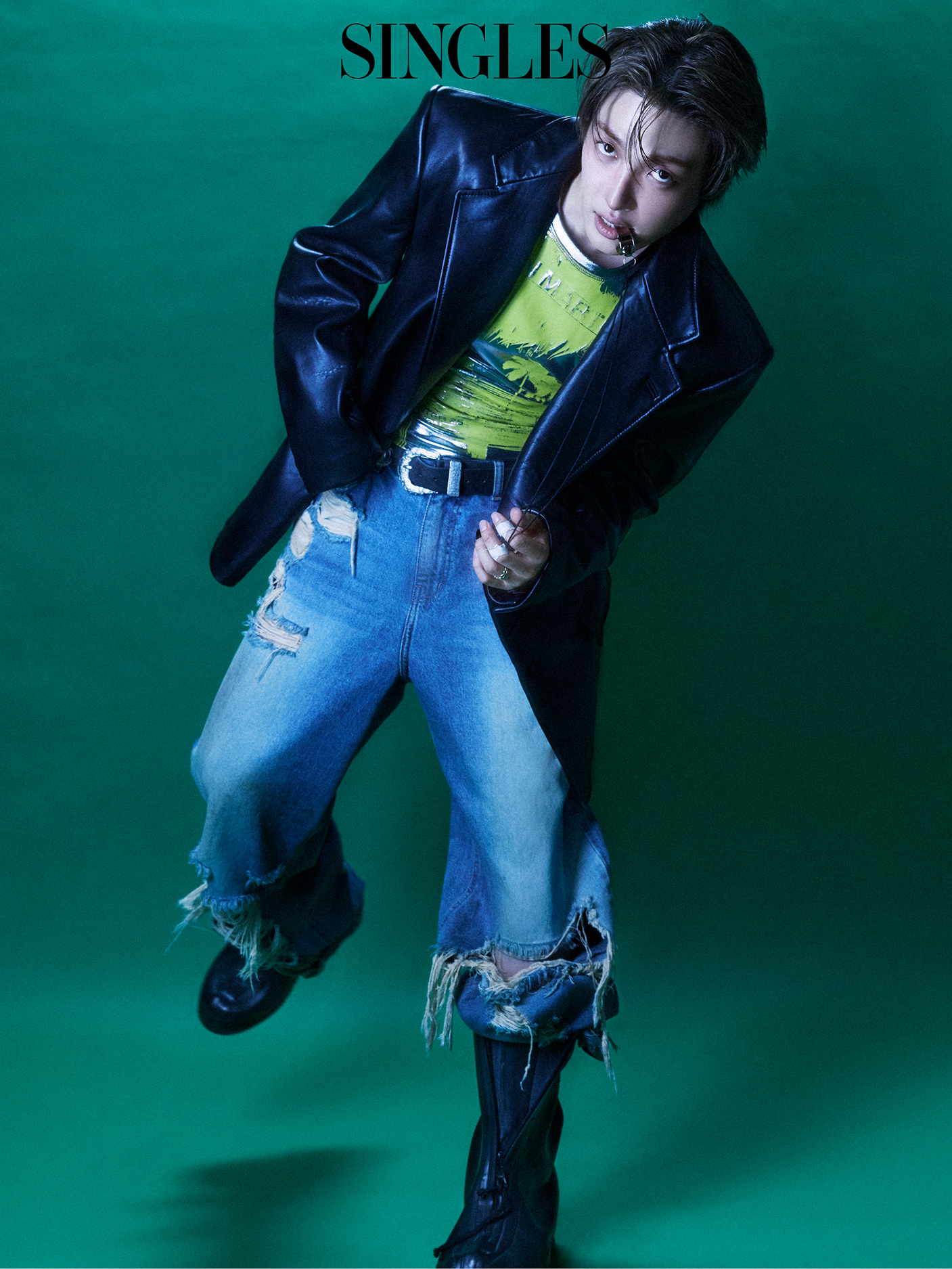 에이티즈 홍중의 싱글즈 12월 호 화보이미지